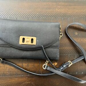Michael Kors Karson Wallet Clutch
Crossbody Black Leather